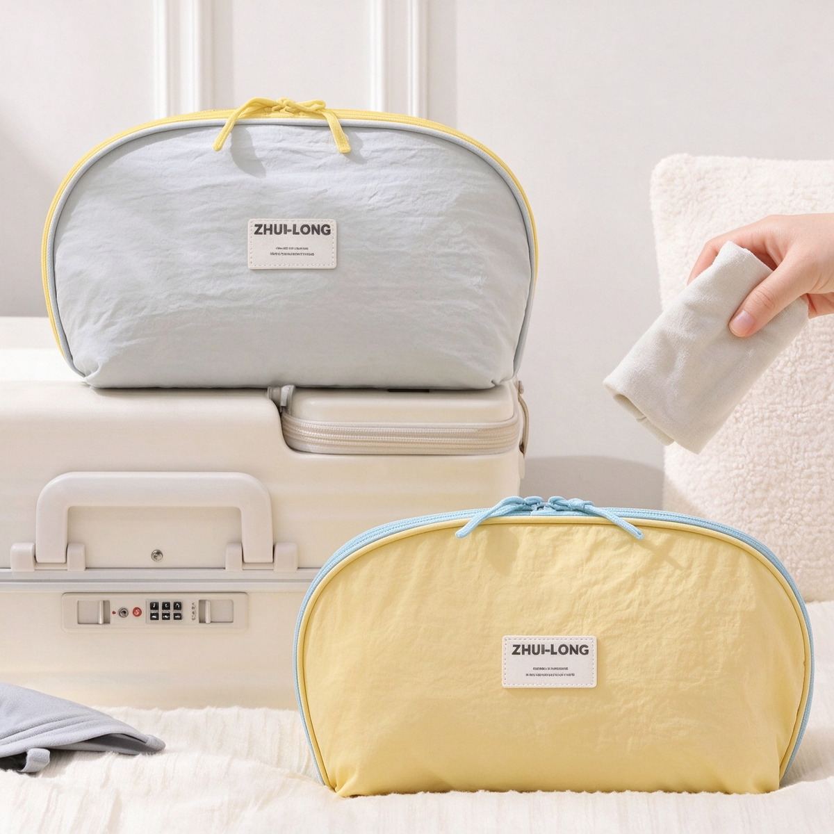 ๐3-in-1 Travel Underwear Storage Bag- Ideal for Daily Use, Trips and Business Travel