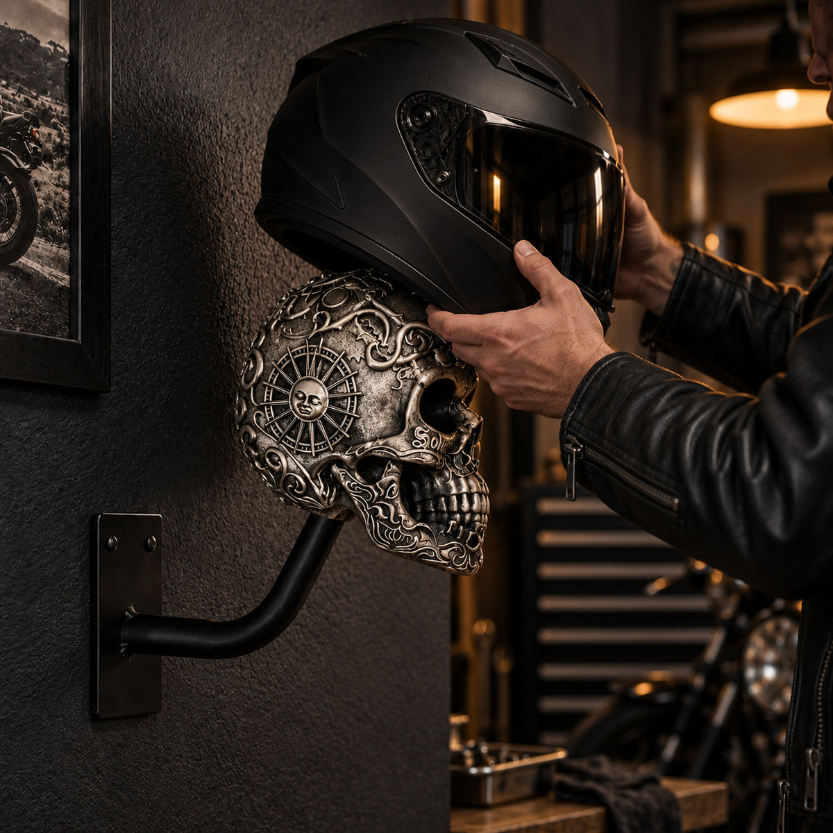 💀 Show Off Your Helmet in Style! Heavy-Duty Skull Helmet Holder & Wall Mount Display 🏍️🔥