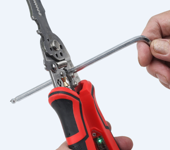 🛠️ 2026 New 16-in-1 Rechargeable Wire Strippers Tool