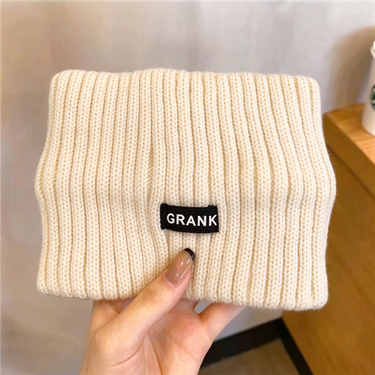 ☁️Women's Soft Knit Fringe Headband Accessory - Knotted Zig Zag Grip, Sweat-Lock Hold