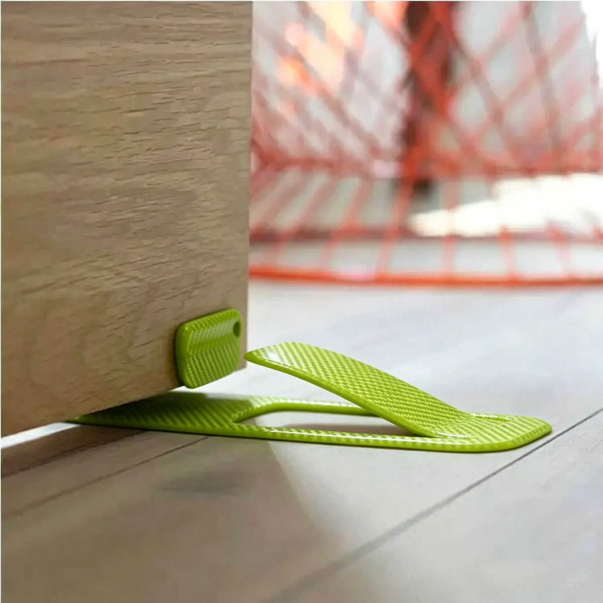 🦶Spring-loaded innovative doorstop - securely holds open door wedges in place