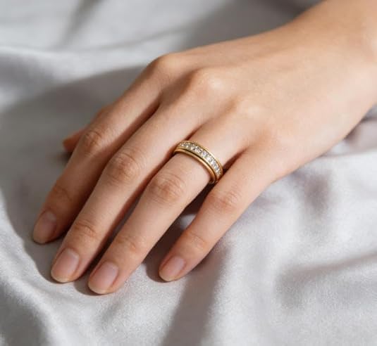 ✨Simple single-row diamond rotating ring