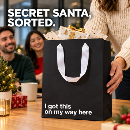 🎁 Pack of 5 fun gift bags – perfect for wrapping all kinds of presents