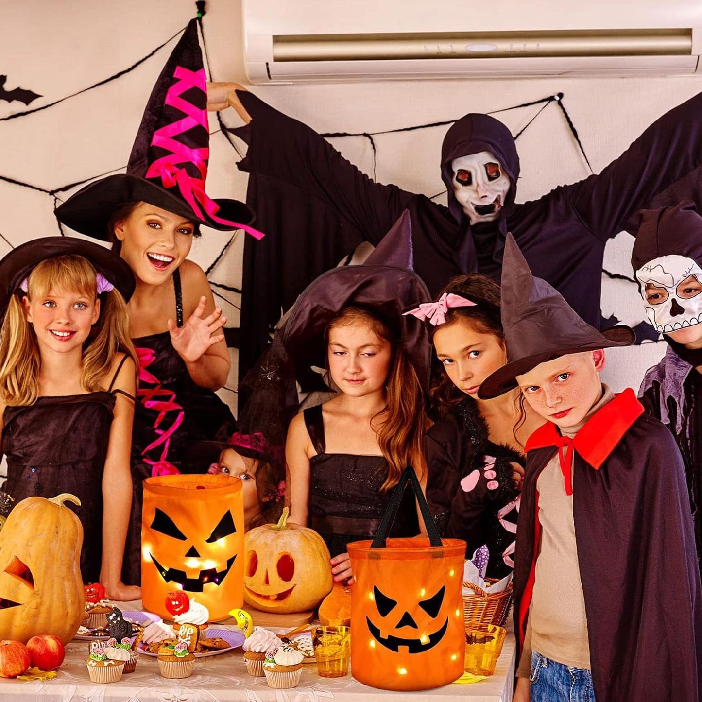 👻🌟LED Light-Up Halloween Pumpkin Candy Tote Bag
