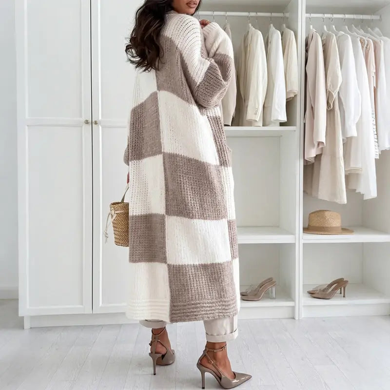 🧥Women's Oversized Color-Block Checkerboard Knit Long Cardigan Autumn Coat