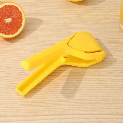 🍊💪 Stainless Steel Citrus Squeezer