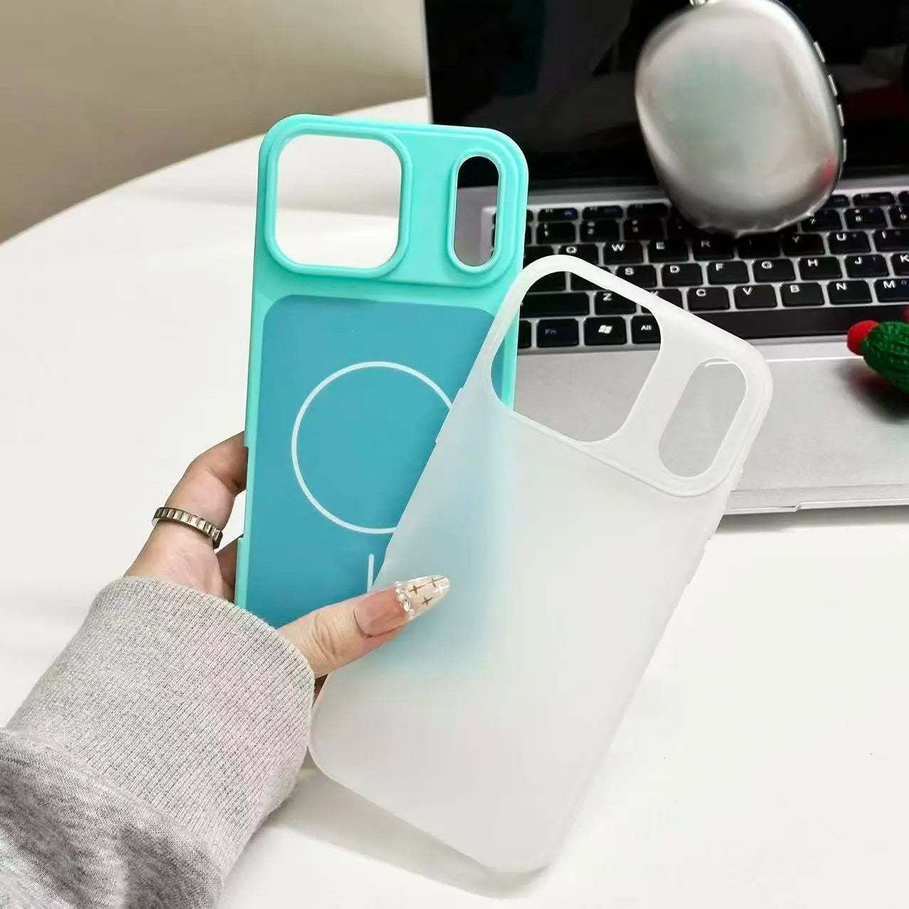 📱Candy-colored magnetic two-in-one phone case for iPhone 17 Pro Max Jelly Shell