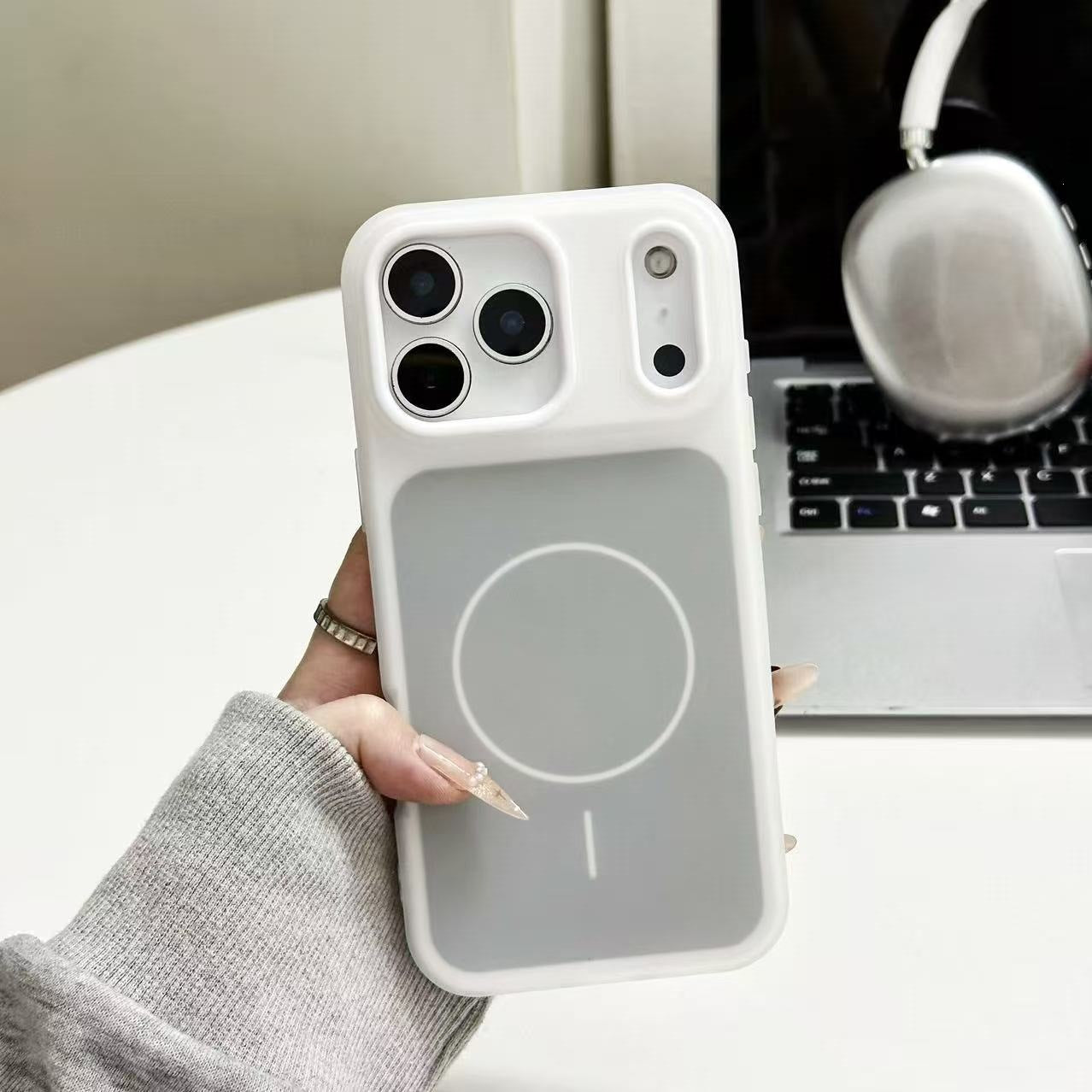 📱Candy-colored magnetic two-in-one phone case for iPhone 17 Pro Max Jelly Shell